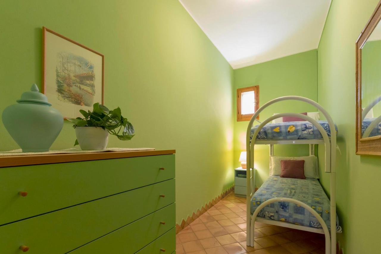 Dimora Teatro Apartment Alghero Bagian luar foto