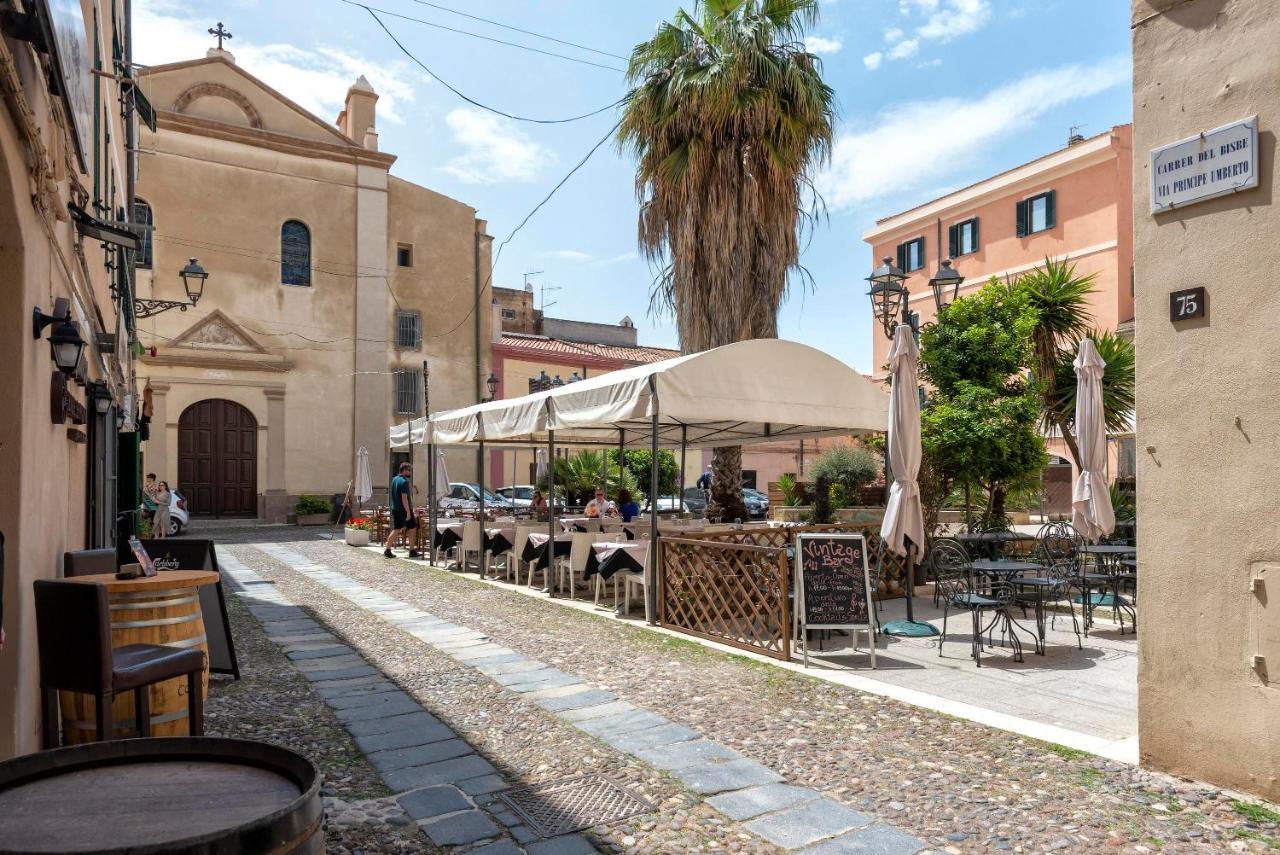 Dimora Teatro Apartment Alghero Bagian luar foto